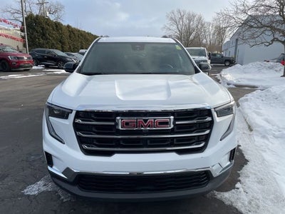 2025 GMC Acadia Elevation