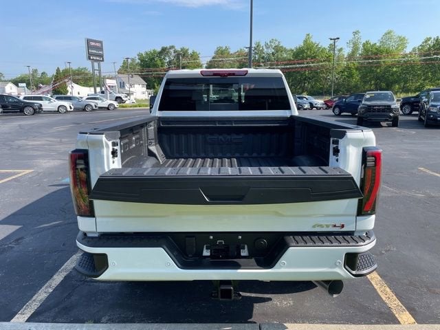 2025 GMC Sierra 2500 HD AT4