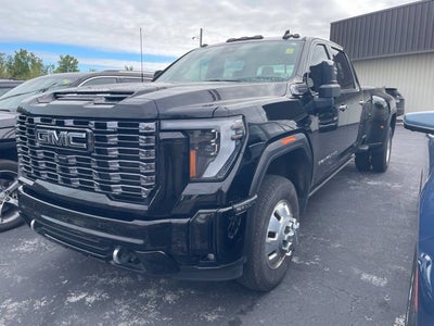 2025 GMC Sierra 3500 HD Denali Ultimate DRW