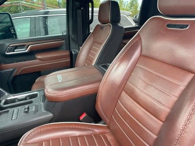 2025 GMC Sierra 3500 HD Denali Ultimate DRW