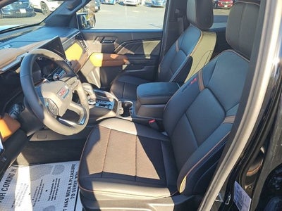2025 GMC Canyon AT4