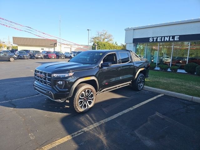 2025 GMC Canyon AT4