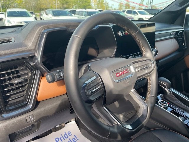 2025 GMC Canyon AT4
