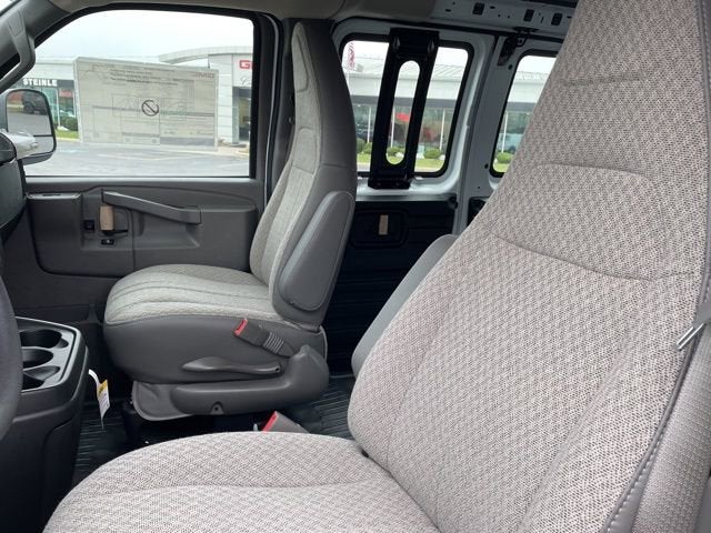 2025 GMC Savana Cargo Work Van