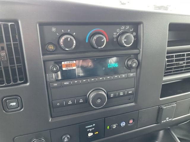 2025 GMC Savana Cargo Work Van