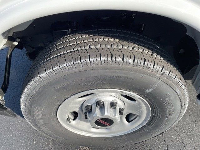 2025 GMC Savana Cargo 2500 Work Van