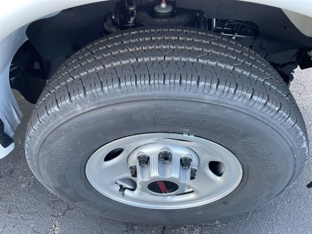 2025 GMC Savana Cargo 2500 Work Van