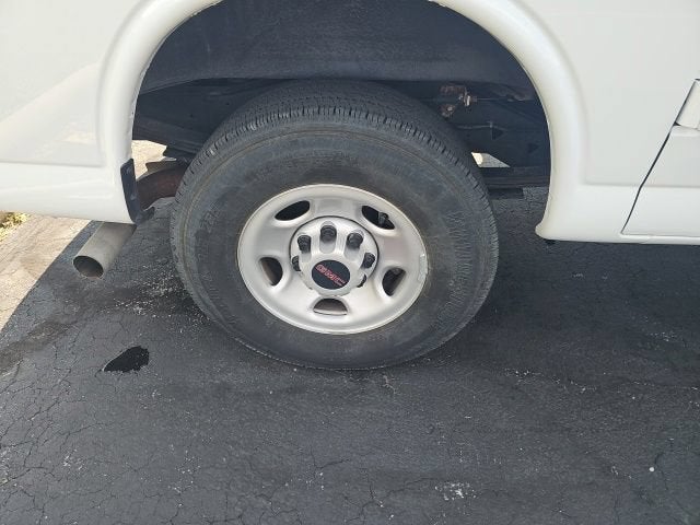 2024 GMC Savana Cargo 2500 Work Van