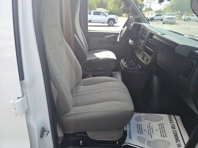 2024 GMC Savana Cargo 2500 Work Van