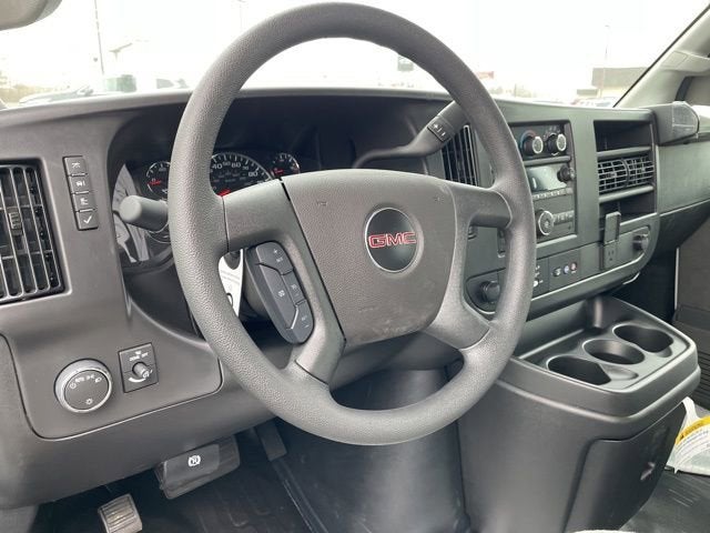 2025 GMC Savana Cargo Work Van