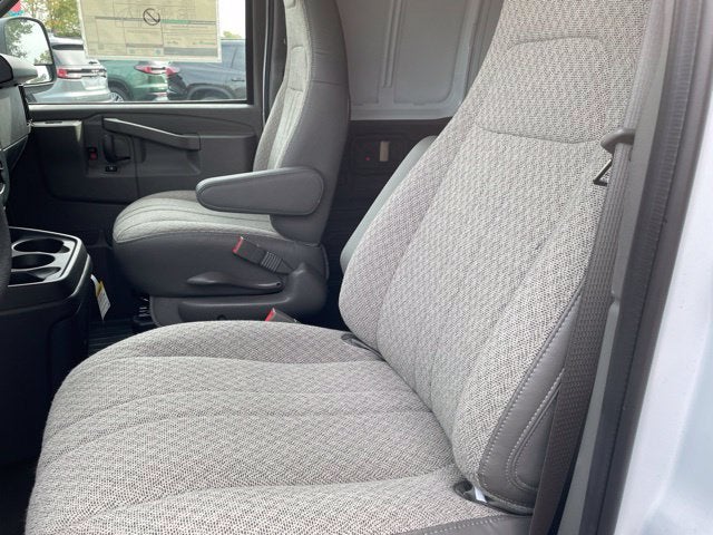 2025 GMC Savana Cargo Work Van