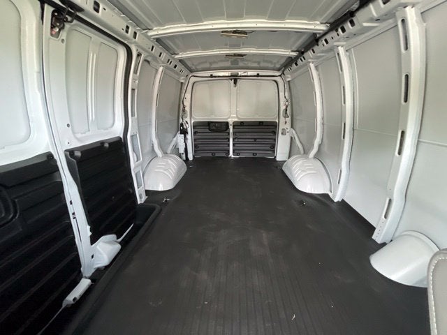 2025 GMC Savana Cargo Work Van