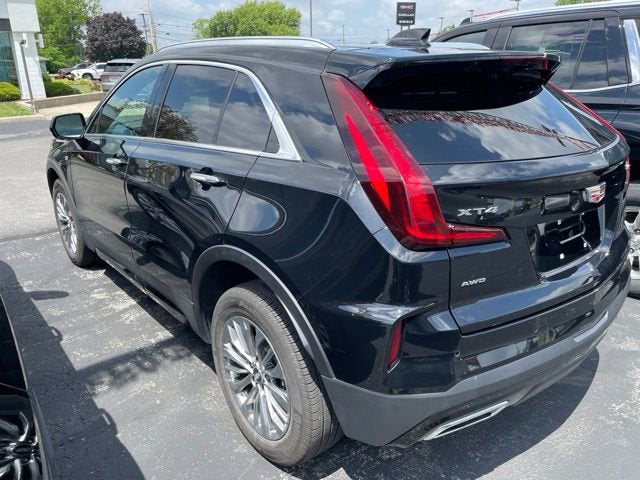 2024 Cadillac XT4 Premium Luxury