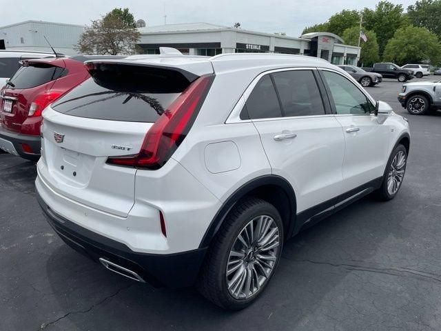 2024 Cadillac XT4 Premium Luxury