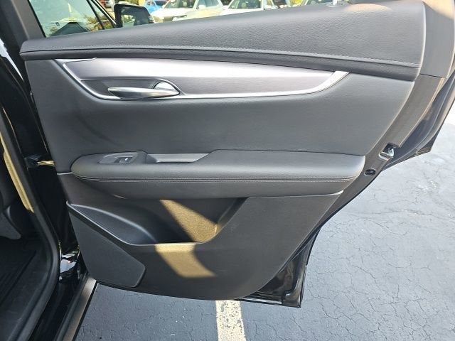 2022 Cadillac XT5 Luxury