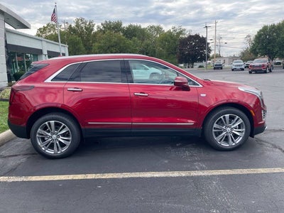2026 Cadillac XT5 Premium Luxury