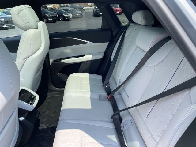 2024 Cadillac LYRIQ Sport 1