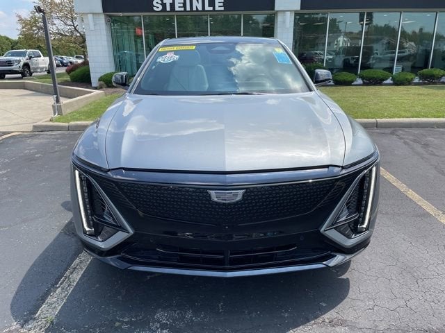 2024 Cadillac LYRIQ Sport 1