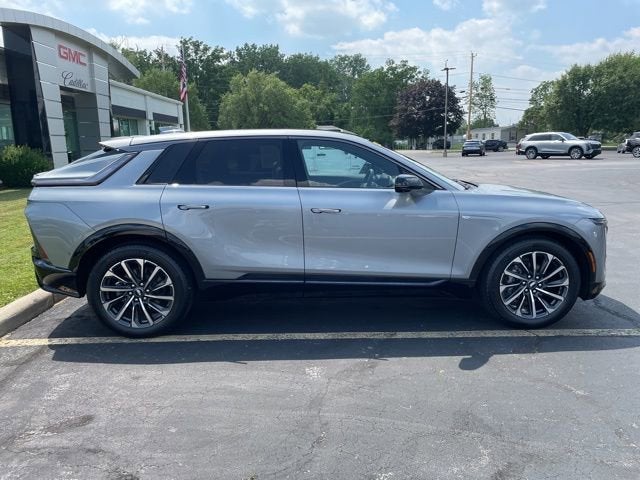 2024 Cadillac LYRIQ Sport 1