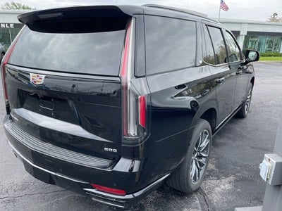 2023 Cadillac Escalade Sport