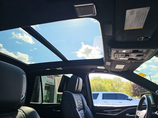 2024 Cadillac Escalade Sport Platinum