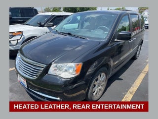 2016 Chrysler Town &amp; Country Touring