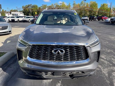 2023 INFINITI QX60 LUXE