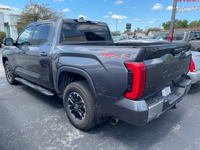 2022 Toyota Tundra 4WD SR5