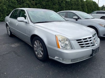 2009 Cadillac DTS Base