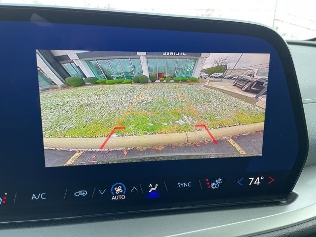 2025 Chevrolet Traverse LT 2LT