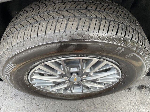 2025 Chevrolet Traverse LT 2LT