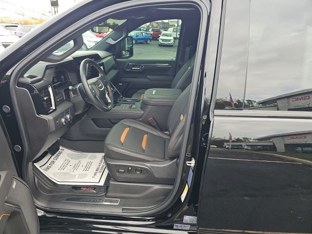 2025 GMC Sierra 2500HD AT4