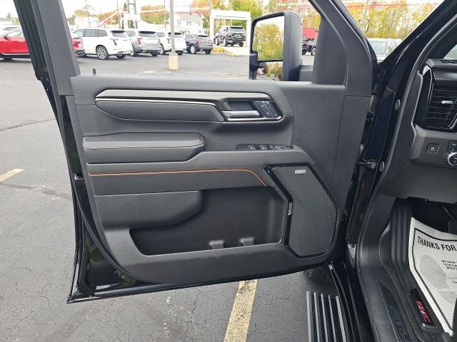 2025 GMC Sierra 2500HD AT4