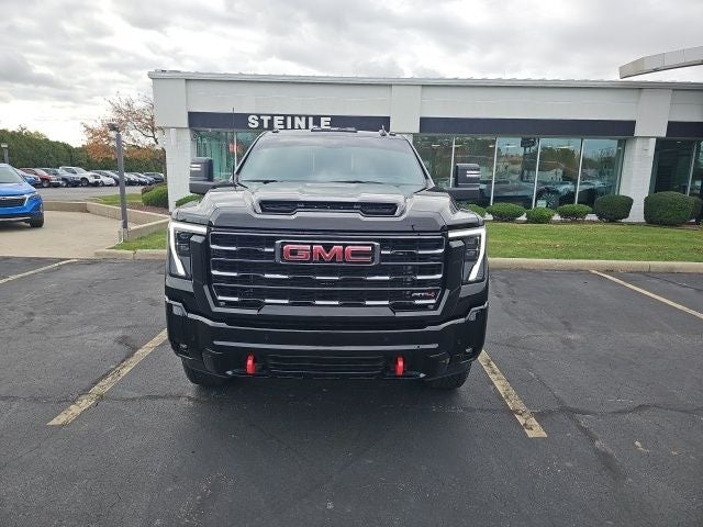 2025 GMC Sierra 2500HD AT4