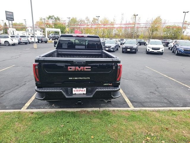 2025 GMC Sierra 2500HD AT4