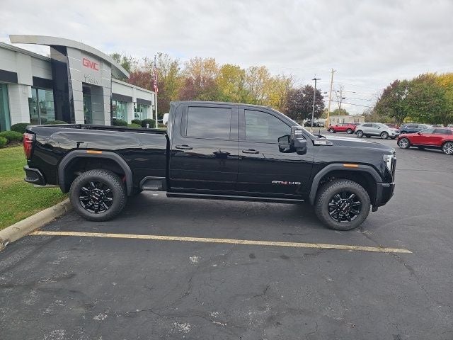 2025 GMC Sierra 2500HD AT4