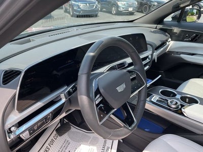 2024 Cadillac LYRIQ Sport