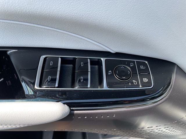 2024 Cadillac LYRIQ Sport