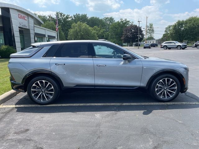 2024 Cadillac LYRIQ Sport