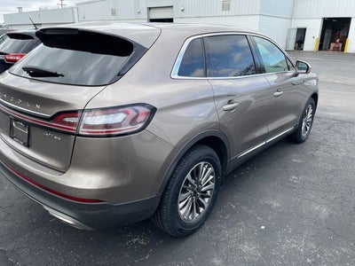 2019 Lincoln Nautilus Select