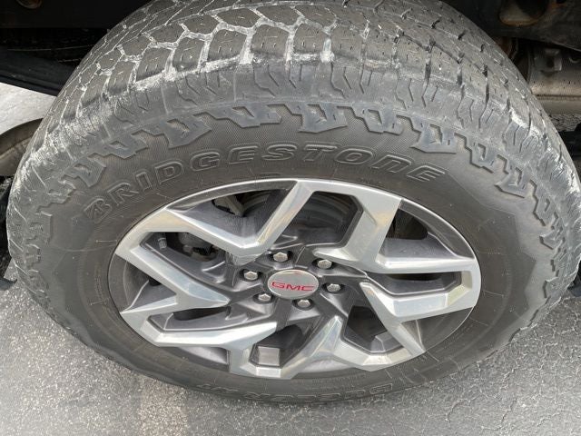 2023 GMC Sierra 1500 SLE