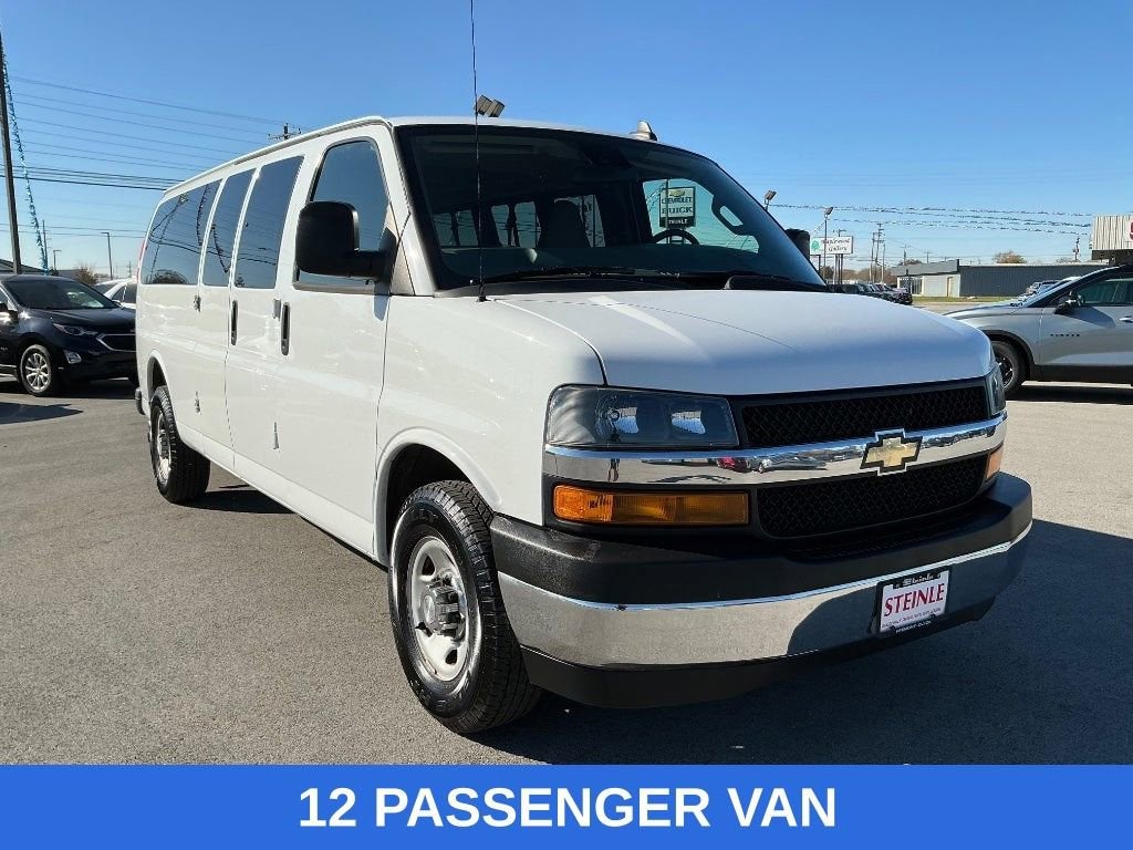 2019 Chevrolet Express Passenger 3500 LT