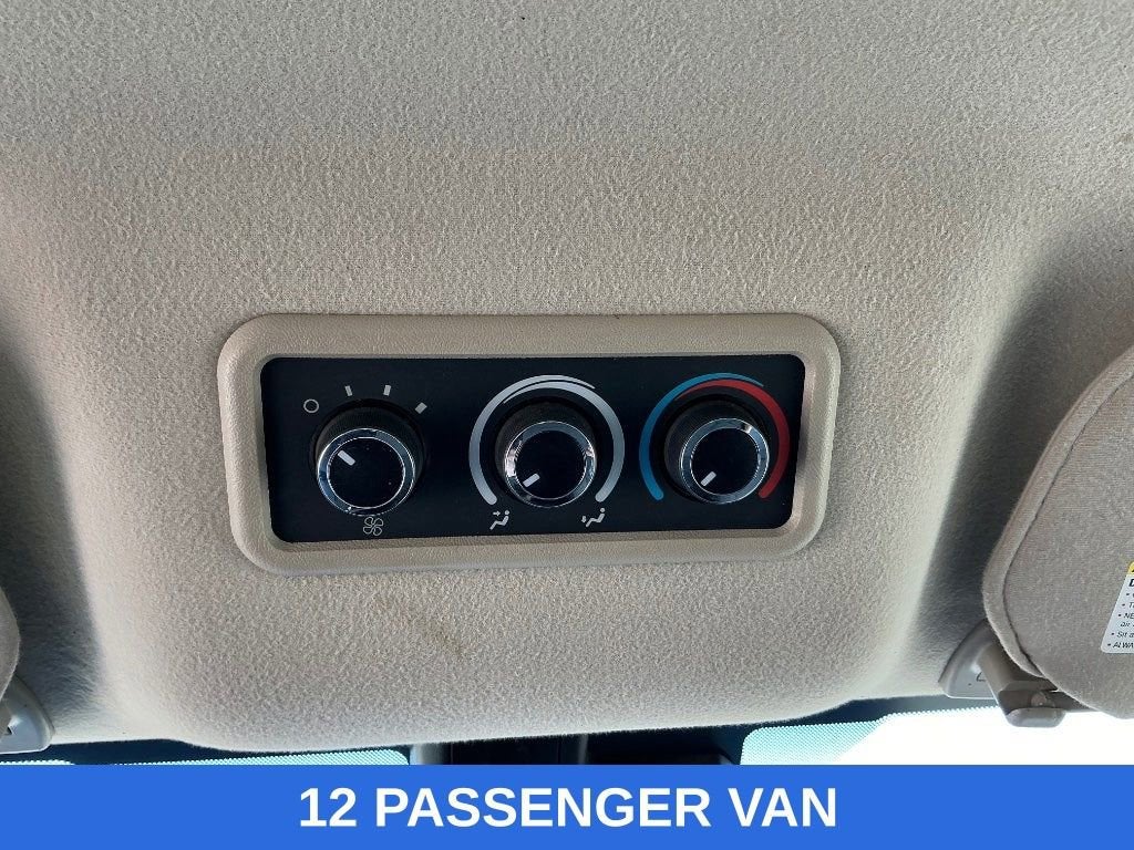 2019 Chevrolet Express Passenger 3500 LT