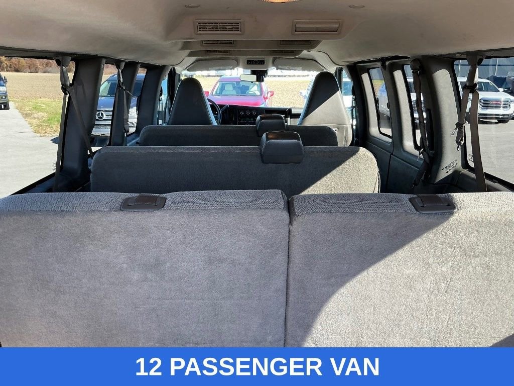 2019 Chevrolet Express Passenger 3500 LT