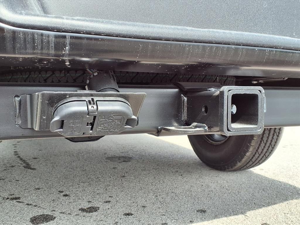 2025 Chevrolet Express Cargo 3500 WT