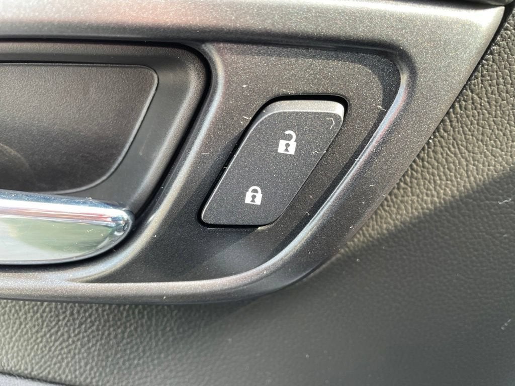 2018 Chevrolet Suburban LS