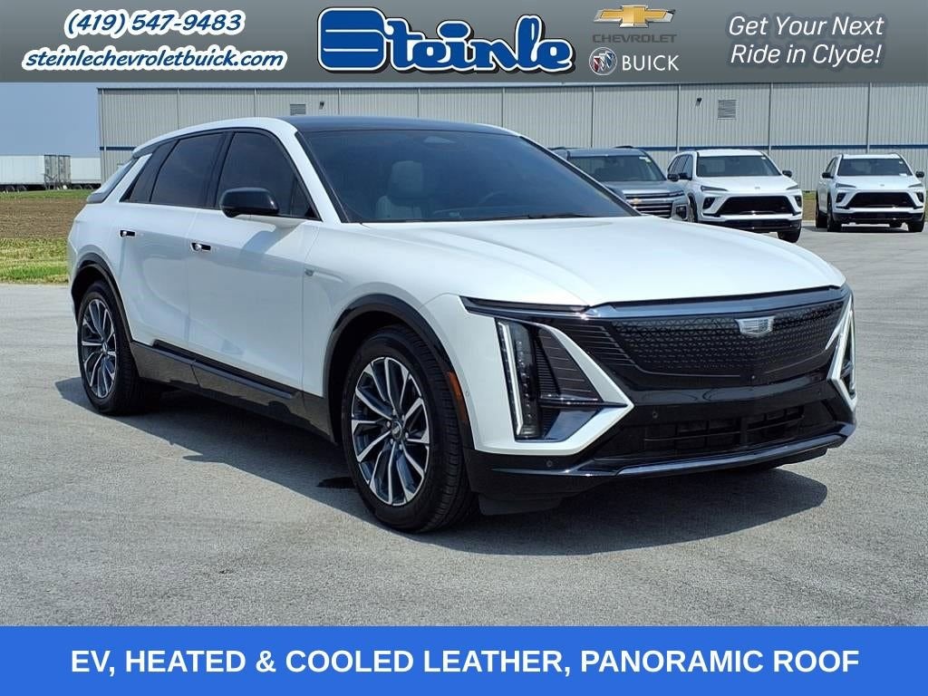 2024 Cadillac LYRIQ Sport 1