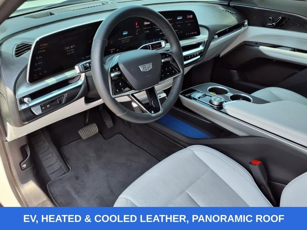 2024 Cadillac LYRIQ Sport 1