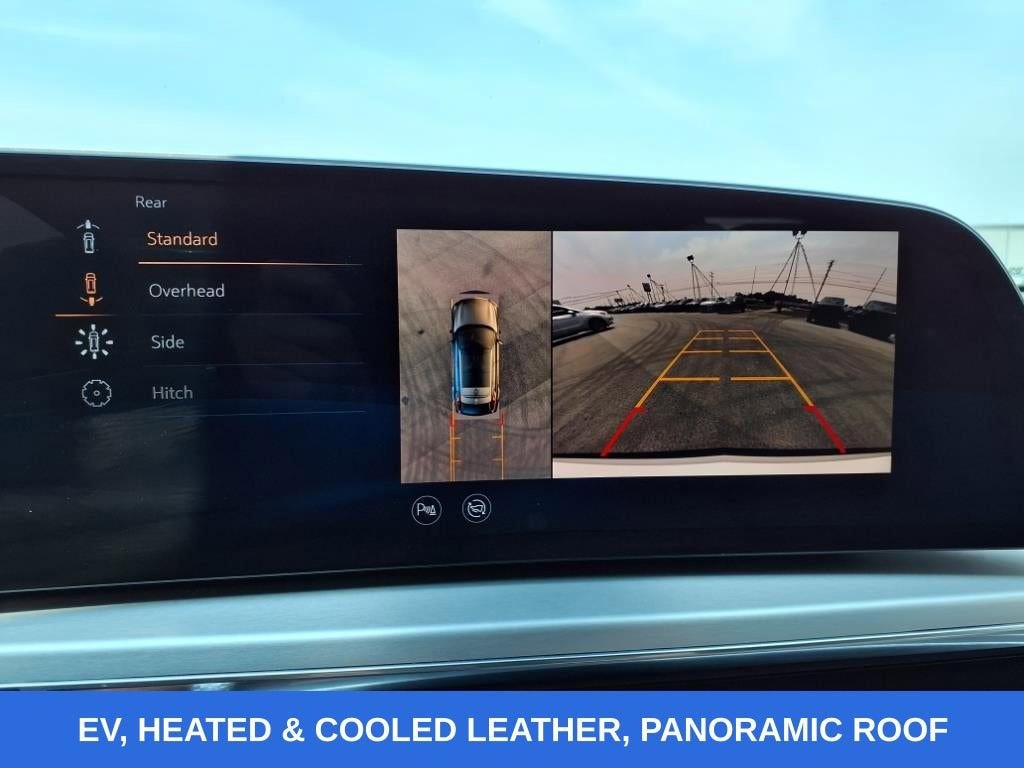 2024 Cadillac LYRIQ Sport 1