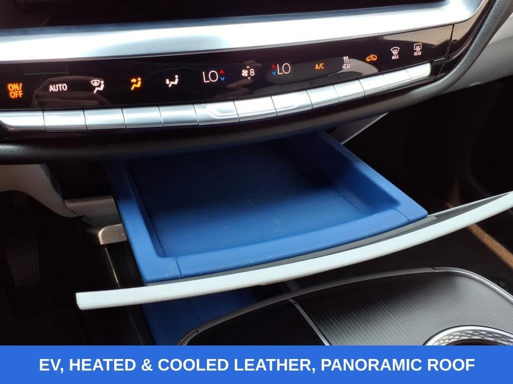 2024 Cadillac LYRIQ Sport 1